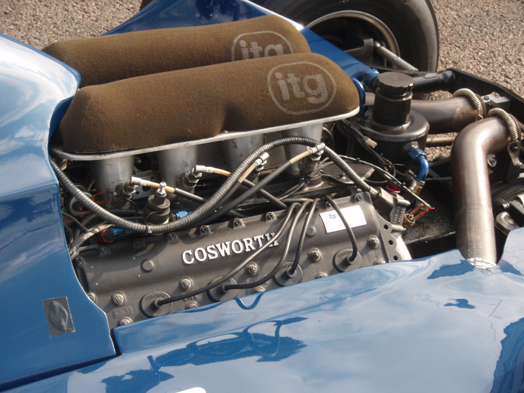 Cosworth_V8_F1.jpeg